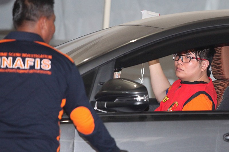 Rekonstruksi Anak Anggota DPR Aniaya Pacar hingga Tewas, Ada Adegan Melindas Korban - Bagian 2