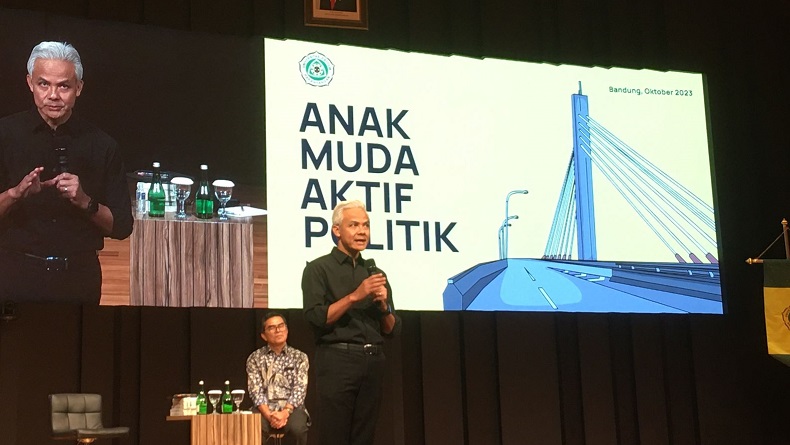 Kuliah Umum di Unpar, Ganjar Sebut 35,9 Persen Anak Muda Tak Puas Sistem Demokrasi
