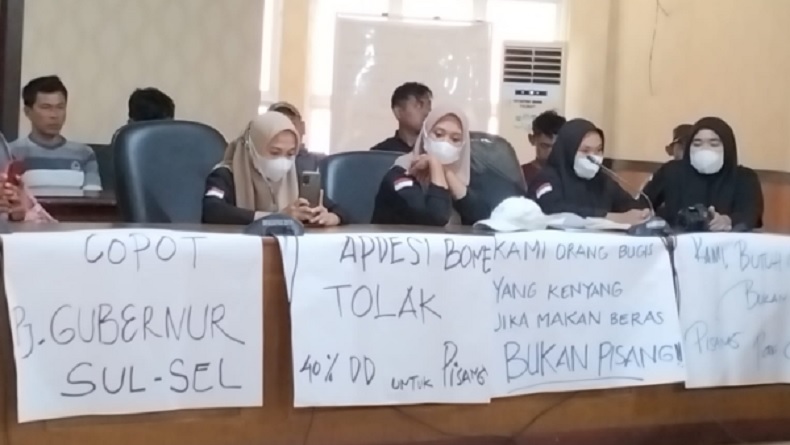 title Apdesi Desak Pj Gubernur Sulsel Dicopot, Buntut Kebijakan Alokasi DD untuk Budi Daya Pisang Apdesi Desak Pj Gubernur Sulsel Dicopot, Buntut Kebijakan Alokasi DD untuk Budi Daya Pisang