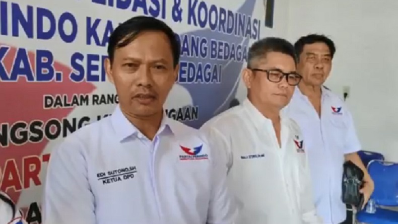 title HUT ke-9 Partai Perindo Digelar dengan Berbagi Bantuan, Ketua DPD Sergai Berharap Jadi Berkah HUT ke-9 Partai Perindo Digelar dengan Berbagi Bantuan, Ketua DPD Sergai Berharap Jadi Berkah
