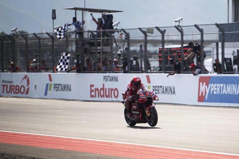 Foto-Foto Pembalap Ducati Francesco Bagnaia Juara MotoGP Mandalika - Bagian 2