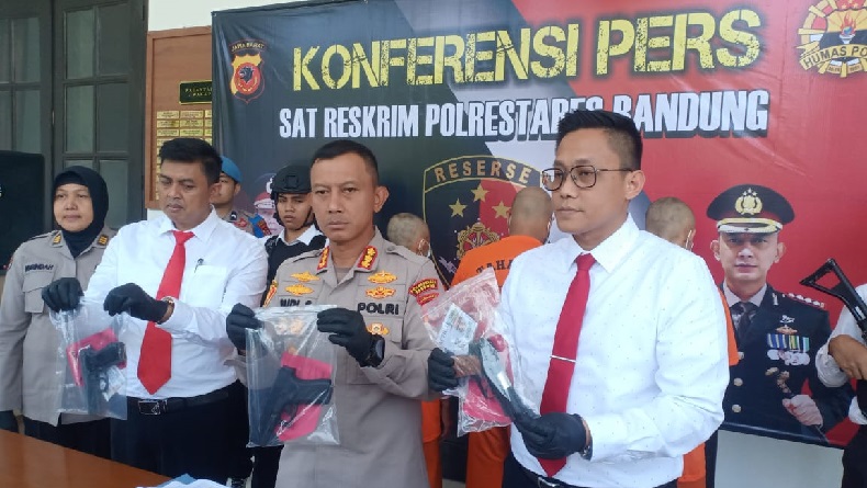 4 Pria Lakukan Aksi Koboi di SMPN 4 dan RS Cicendo Bandung, 1 Korban Buta Terkena Tembakan