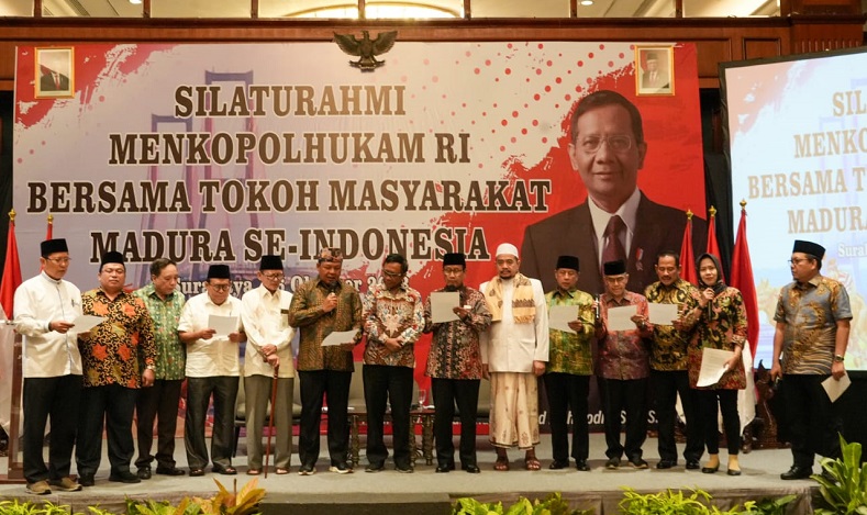 Tokoh Madura se-Indonesia Deklarasi Pemilu Damai bersama Mahfud MD
