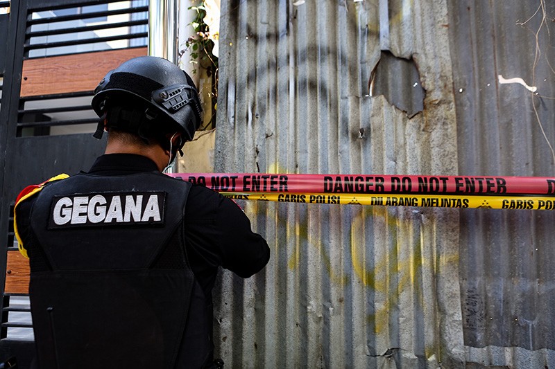 Lokasi Ledakan di Rumah Setiabudi Dijaga Gegana Bersenjata - Bagian 2