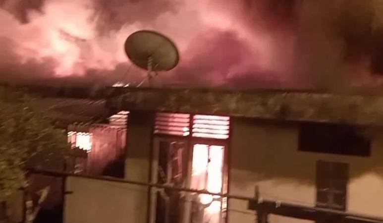 3 Rumah di Jambi Ludes Terbakar, 1 Orang Tewas Terpanggang, 4 Luka