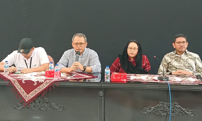 Diikuti 100.000 Peserta, Jalan Sehat Hari Santri di Surabaya Berhadiah Mobil dan 60 Paket Umrah