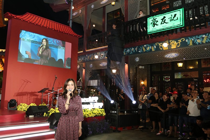 Rayakan HUT ke-25, Bank Mandiri Berbagi Kebahagiaan dengan Nasabah di Lelang Livin’ Poin PIK - Bagian 4