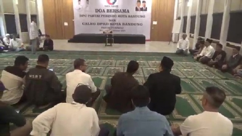 Bacaleg Partai Perindo Doa Bersama di Kota Bandung, Mohon Kemenangan Ganjar-Mahfud MD