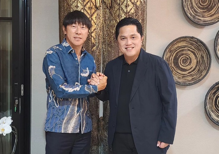 Erick Thohir Dan STY Pelukan, Timnas Indonesia Sepakat Kontrak Pelatih ...