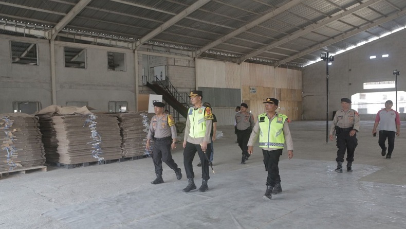 Polda Bali Perketat Pengamanan di Gudang Logistik Pemilu, Petugas Wajib Gunakan ID Card