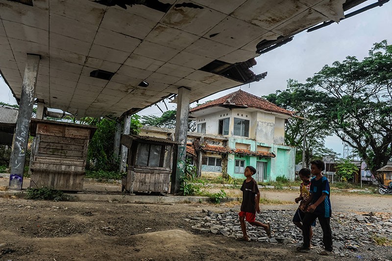 Penampakan Terminal Malingping Lebak Terbengkalai Seperti Film Horor - Bagian 1