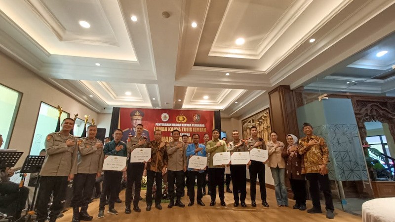Peringati Hari Sarjana Indonesia, BCA Dukung Lomba Karya Tulis Ilmiah STIK Lemdiklat Polri - Bagian 3