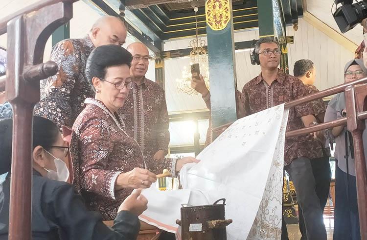 Kampanye Batik, Pemda DIY Gelar Jogja Membatik Dunia di 10 Negara
