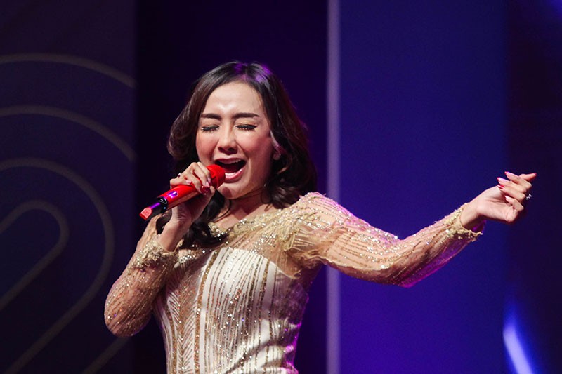 Penampilan Ucie Sucita Tutup Malam Inagurasi Indonesia Visionary Leader 2023 - Bagian 3