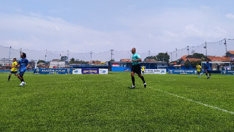 Kisah Oki Dwi Putra, Pensiun Jadi Wasit Liga 1, Pimpin Turnamen Mini Soccer di Cimahi