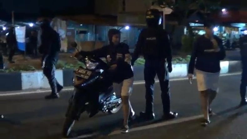 Polisi Bubarkan Aksi Balap Liar di Palangka Raya, Puluhan Remaja Kocar-kacir