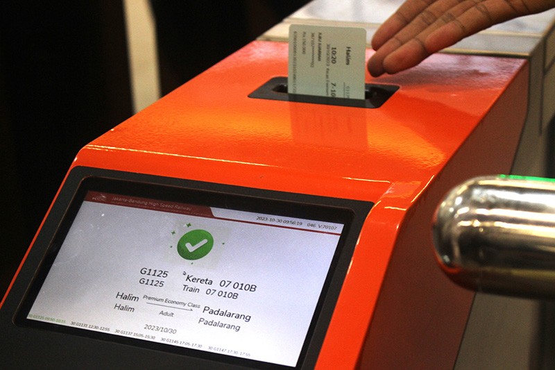 Kereta Cepat Whoosh Tambah Jumlah Perjalanan Jadi 28 per Hari - Bagian 2