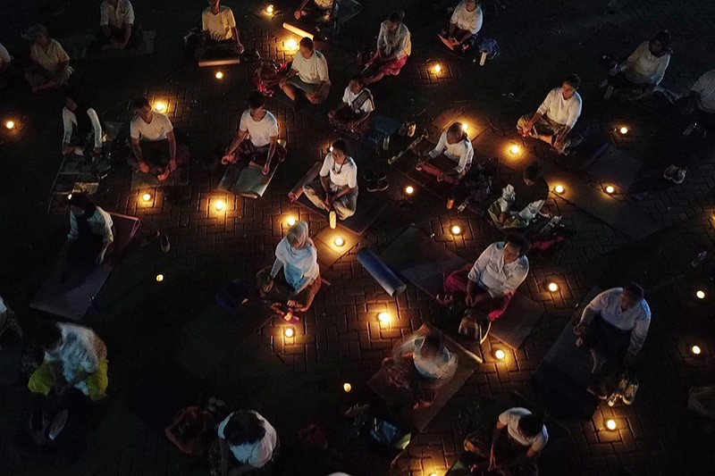 Melihat Komunitas Bakul Budaya Meditasi Bulan Purnama - Bagian 1