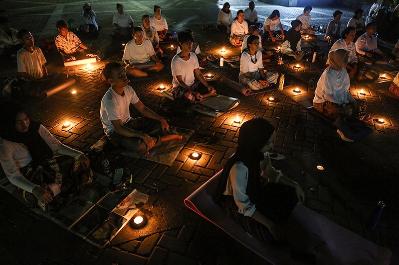 Melihat Komunitas Bakul Budaya Meditasi Bulan Purnama - Bagian 2