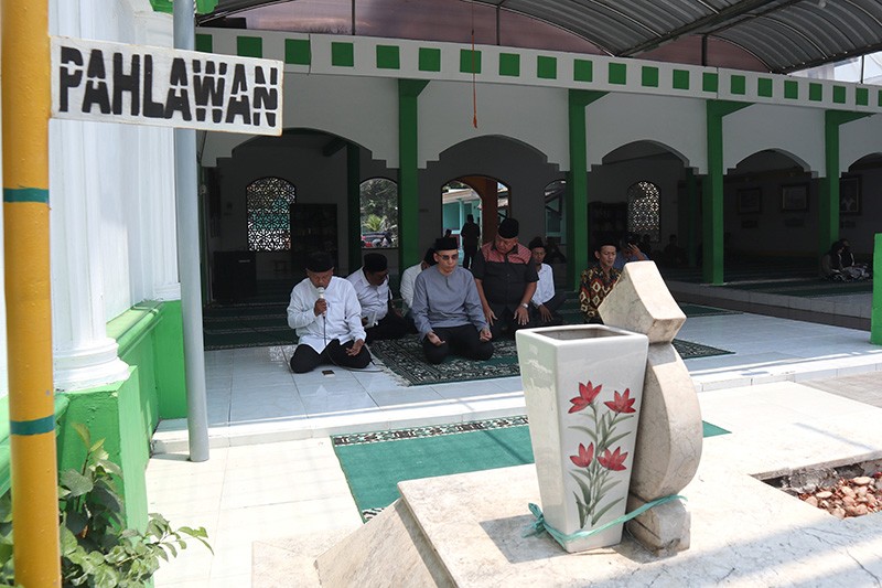 TGB Zainul Majdi bersama TPN GP Silaturahmi ke Sejumlah Ponpes di Jombang - Bagian 1