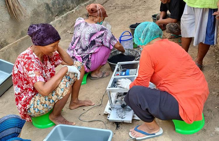 Keren, Warga Besole Bantul Produksi Briket dari Sampah Rumah Tangga