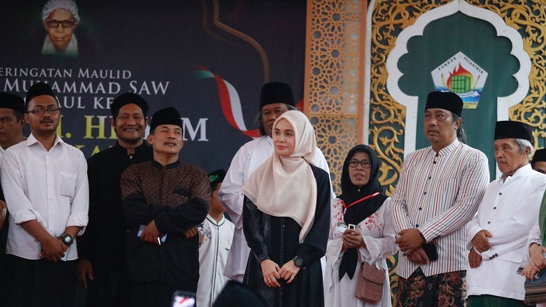 Profil Mbah Hisyam, Kiai NU Pendiri Ponpes Roudlotus Sholichin dan Kakek Siti Atikoh Ganjar Pranowo