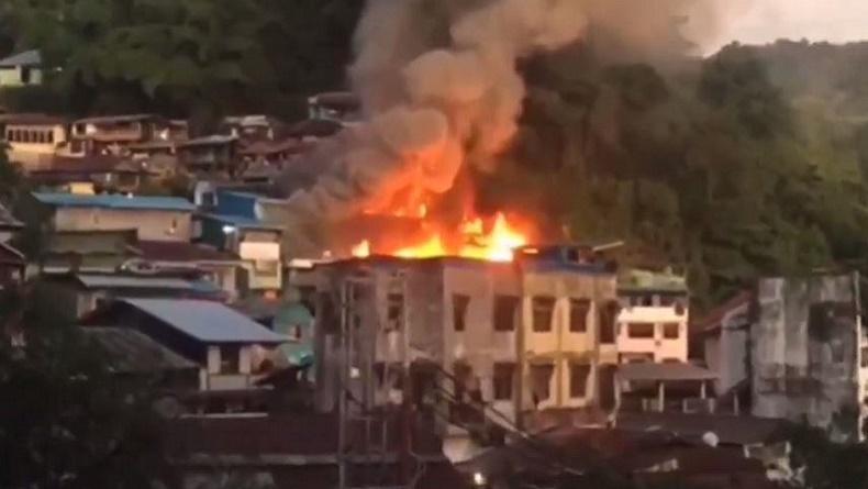 Kebakaran di Jayapura, Belasan Rumah Warga dan Kios Ludes Dilalap Api