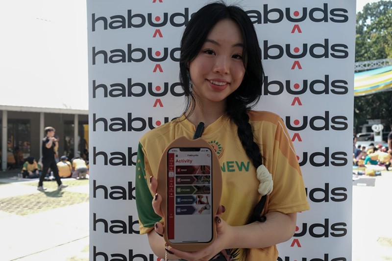 Penggagas Aplikasi Habuds Irene Tanihaha Buat Gebrakan dengan Mengajak 500 Warga Bogor Yoga Bareng - Bagian 4