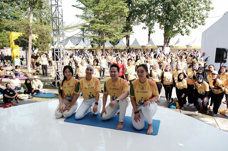 Penggagas Aplikasi Habuds Irene Tanihaha Buat Gebrakan dengan Mengajak 500 Warga Bogor Yoga Bareng - Bagian 3