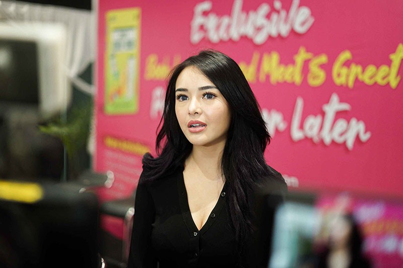 Potret Si Cantik Amanda Manopo jadi Pemeran Utama Pay Sooner or Later  - Bagian 4