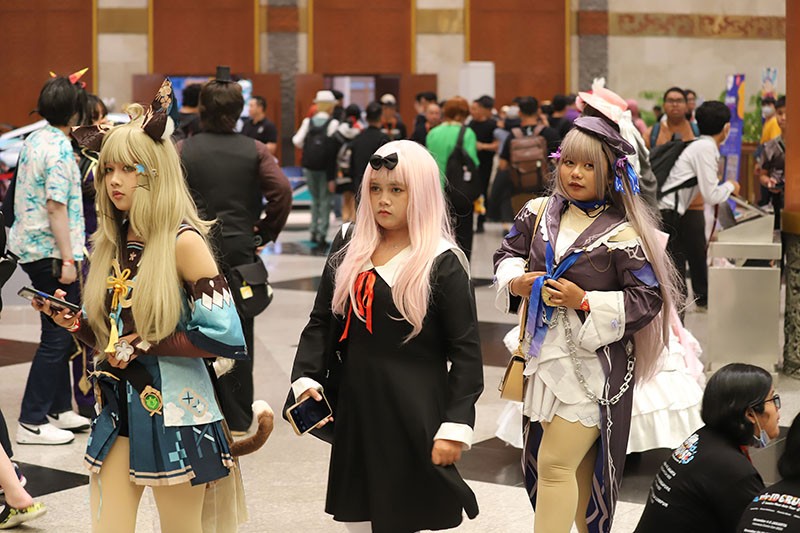 Gaya Cosplayer Pamer Kostum saat Indonesia Comic CON x DG Con 2023 - Bagian 2