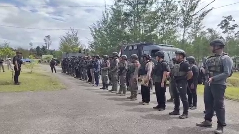title 3 Serangan OPM di Paniai, Aparat Gabungan TNI Polri Perketat Pengamanan 3 Serangan OPM di Paniai, Aparat Gabungan TNI Polri Perketat Pengamanan