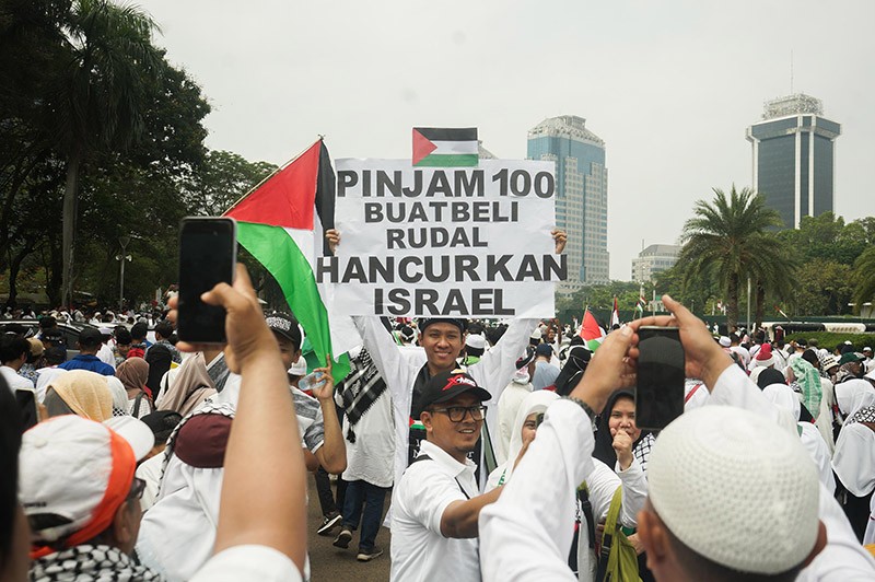Merinding, Melihat Lautan Manusia Bela Palestina di Monas - Bagian 7