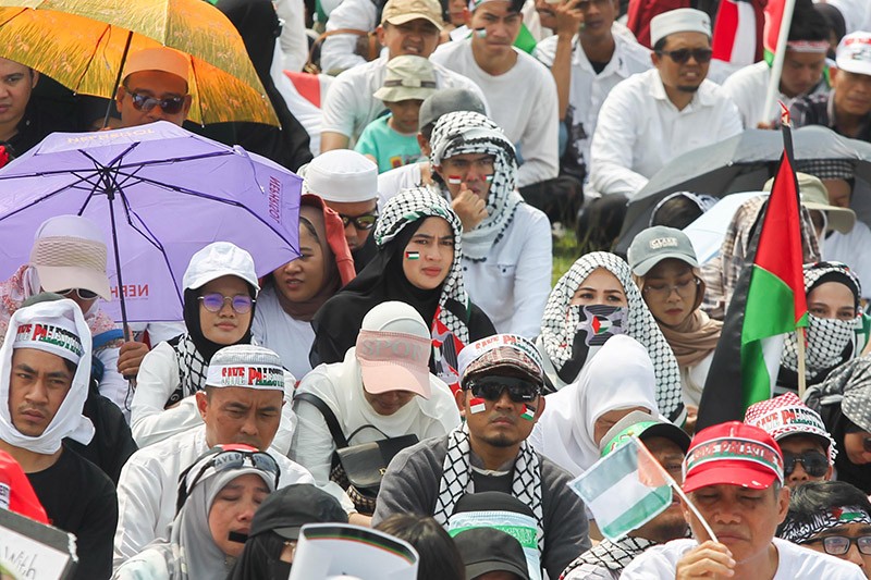 Merinding, Melihat Lautan Manusia Bela Palestina di Monas - Bagian 8
