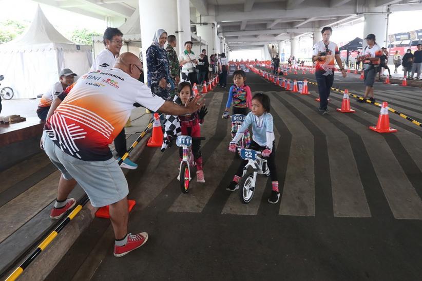 Keseruan Ratusan Anak Adu Skill saat Kompetisi Journalist MTB Push Bike 2023  - Bagian 3