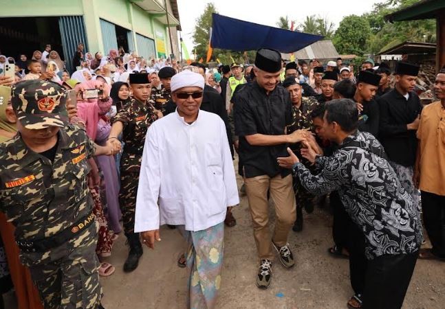 Silaturahmi ke Musi Banyuasin, Ganjar Dorong Pemerintah Segera Buat Petunjuk Teknis UU Ponpes