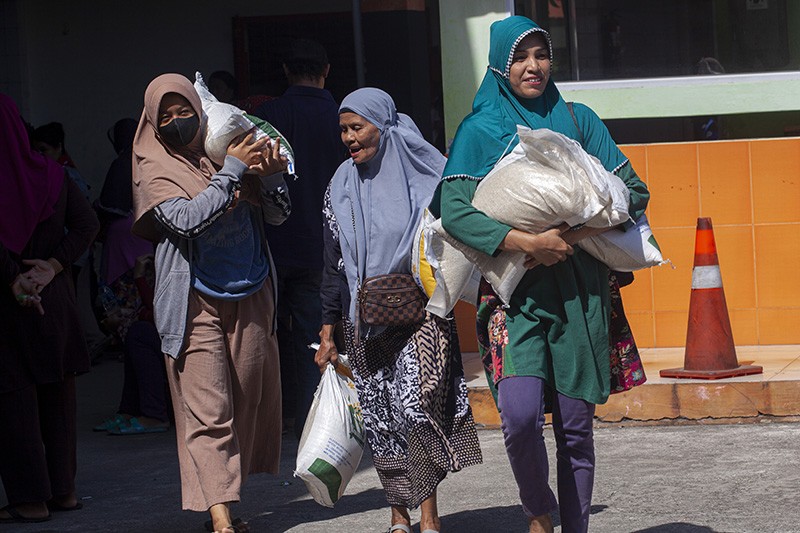 Antrean Bantuan Pangan Cadangan Tahap Kedua - Bagian 3