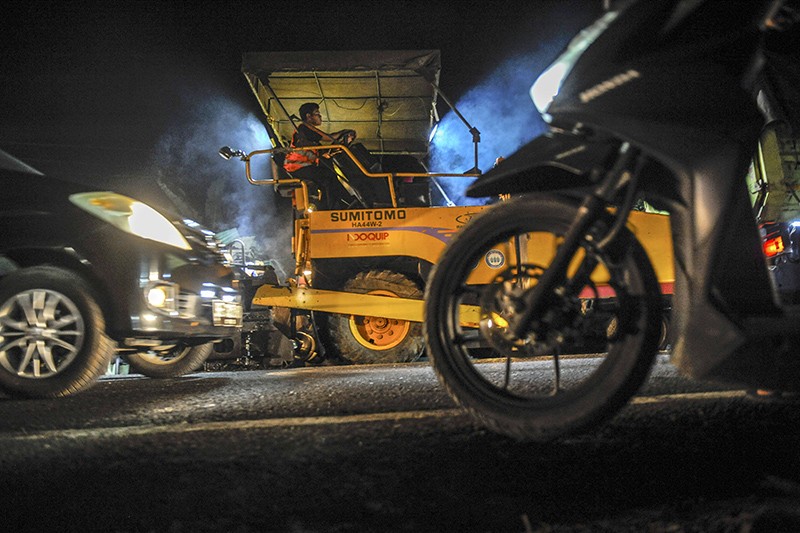 Perbaikan Jalan Nasional di Kabupaten Lebak Dikebut - Bagian 1