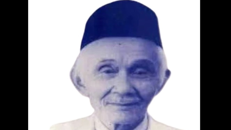 title Kiprah KH Abdul Chalim Pertahankan Kemerdekaan, Hadapi Intervensi Jepang dan Komunis Kiprah KH Abdul Chalim Pertahankan Kemerdekaan, Hadapi Intervensi Jepang dan Komunis