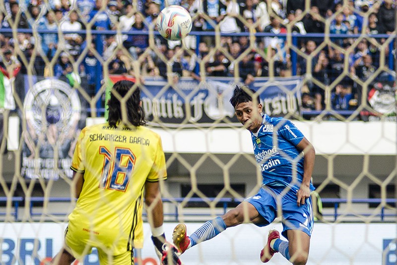 Hasil Liga 1, Persib Bandung Ditahan Imbang Arema FC 2-2 - Bagian 3
