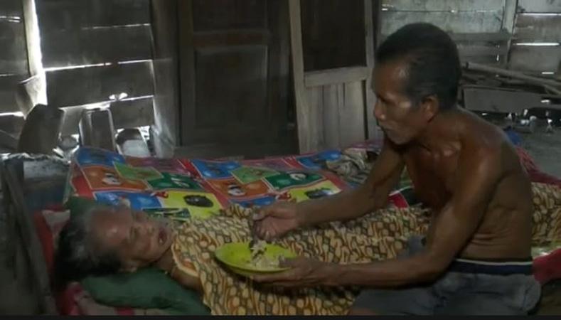 title Kisah Pilu Nenek Lumpuh di Grobogan Berjuang Bertahan Hidup, Harta Habis untuk Beli Beras Kisah Pilu Nenek Lumpuh di Grobogan Berjuang Bertahan Hidup, Harta Habis untuk Beli Beras