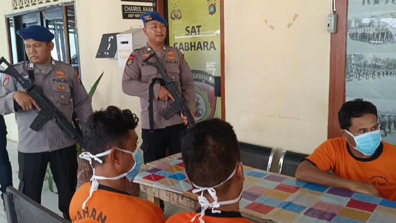 Polisi Tangkap Pencuri Ratusan Kilogram Timah di Bangka Barat