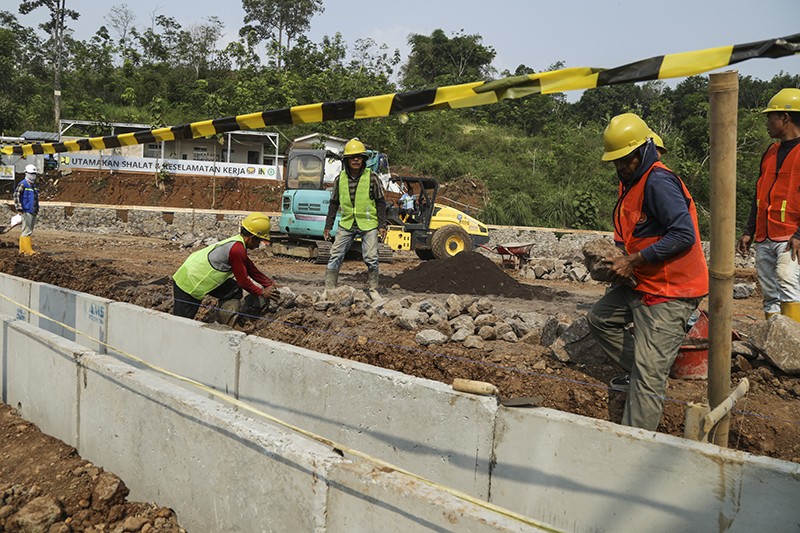 Pembangunan Rumah Relokasi Tahap III Korban Gempa Cianjur Selesai Akhir 2023 - Bagian 2