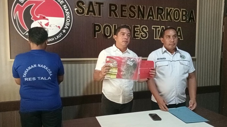 Disuruh Orang Tua Kerja di Tanah Laut Kalsel, Pemuda asal Malang Ini Justru Jual Ganja