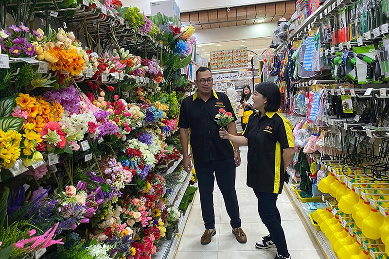 Dukung Pejuang Keluarga, MR.DIY dan MBK Ventura Sinergi Hadirkan Program Pemberdayaan Perempuan Pelaku UMKM - Bagian 5