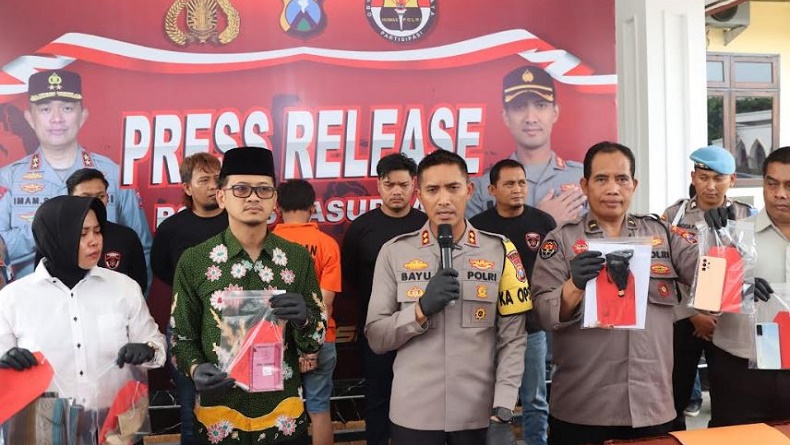 title Terungkap, Ini Ucapan IRT di Pasuruan Berujung Tewas Ditusuk Tetangga Terungkap, Ini Ucapan IRT di Pasuruan Berujung Tewas Ditusuk Tetangga