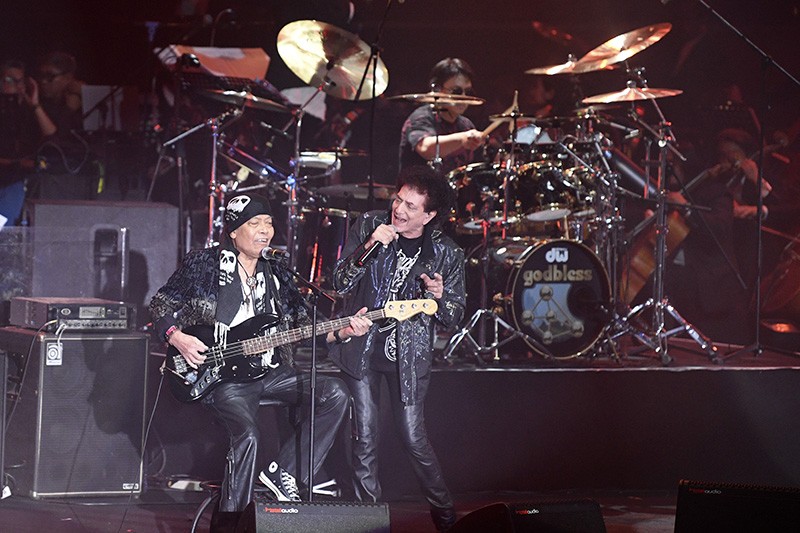 Konser Emas 50 Tahun God Bless Nostalgia Lagu Lawas - Bagian 2