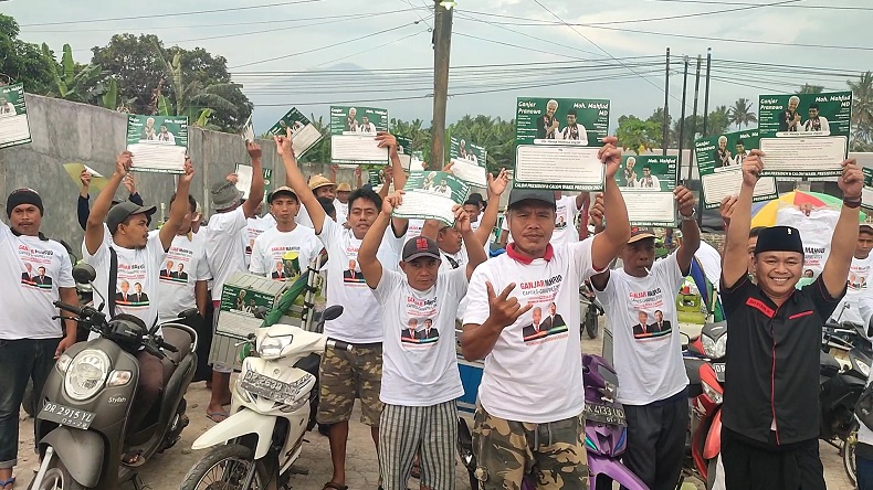 Ratusan Pedagang Cilok di Lombok Timur Deklarasi Dukung Ganjar-Mahfud