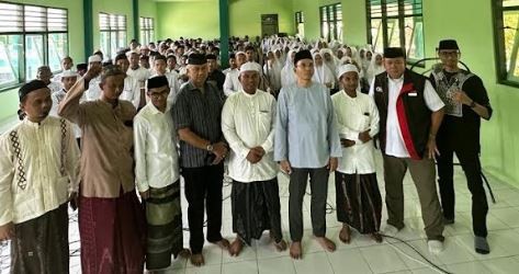 Silaturahmi ke Situbondo, TGB Zainul Majdi Tegaskan Komitmen Ganjar-Mahfud terhadap Pesantren 