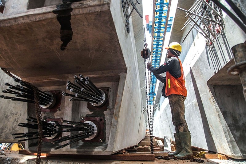 Proses Penyambungan Flyover Sekip Palembang - Bagian 1